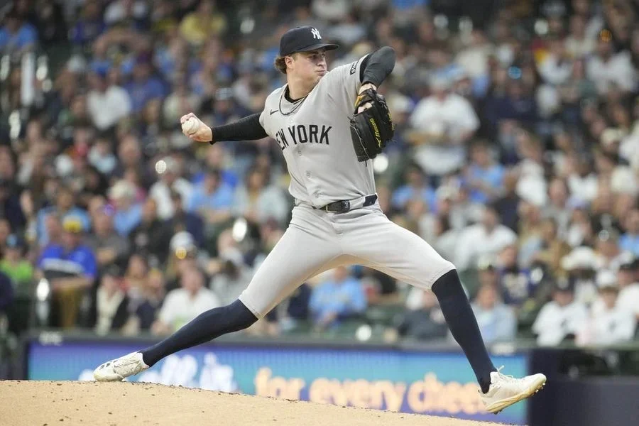 MLB: New York Yankees at Milwaukee Brewers